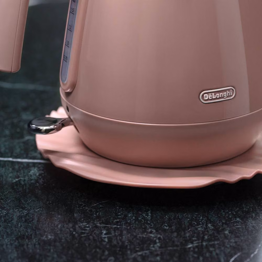 DeLonghi Eclettica Pink Kettle 1.7 l and 4 Slice Toaster Set – 2