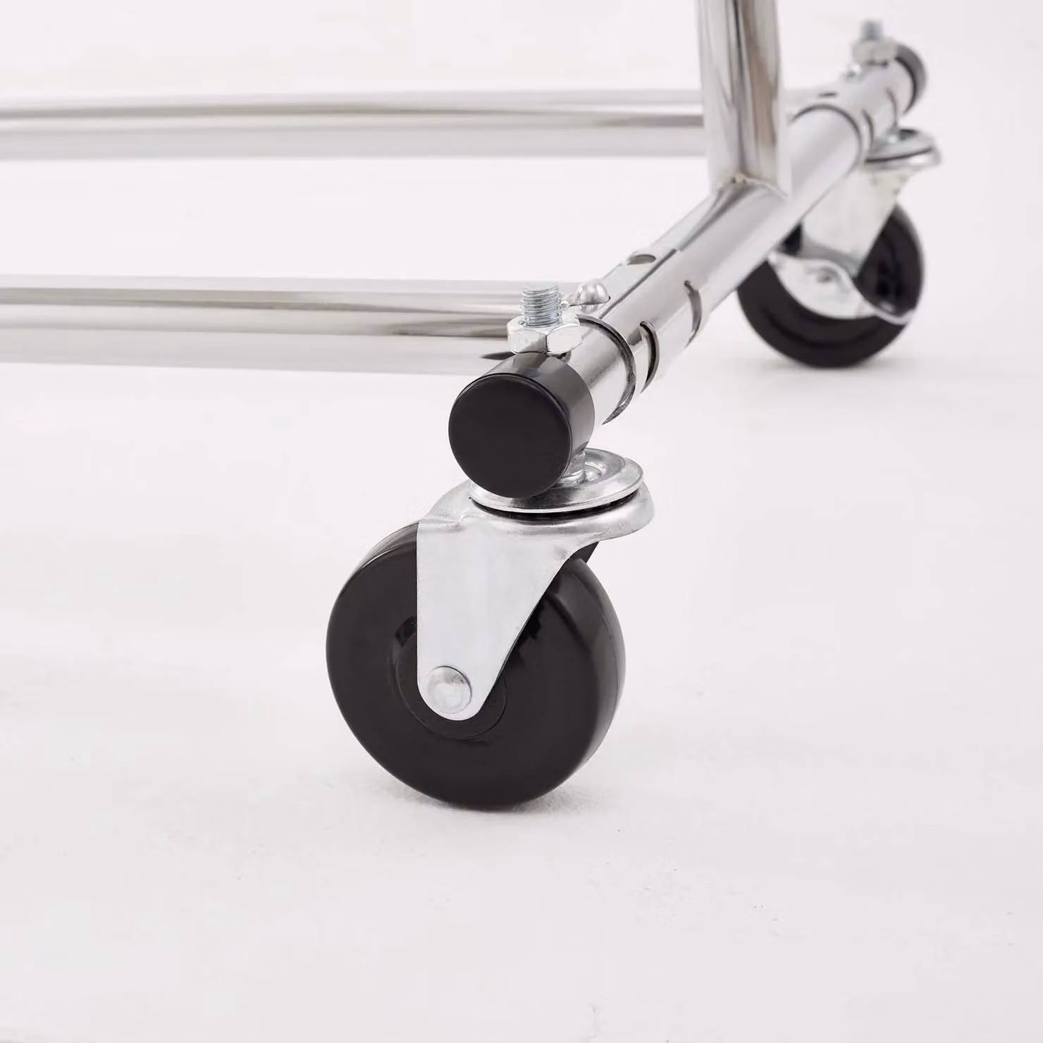 House of Home Heavy Duty Chrome Clothes Rail with Shelf in Silver, Adjustable Height and Width, W/D/H: 100 x 45 x 160 cm – 2