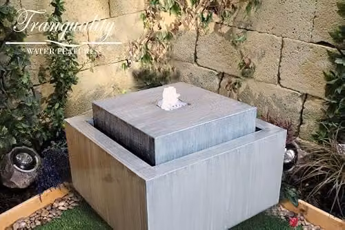 Westbury Garden Products Tranquility Zinc Cube Solar Powered Metal Water Feature, Grey, W/D/H: 40 x 40 x 30 cm – 2