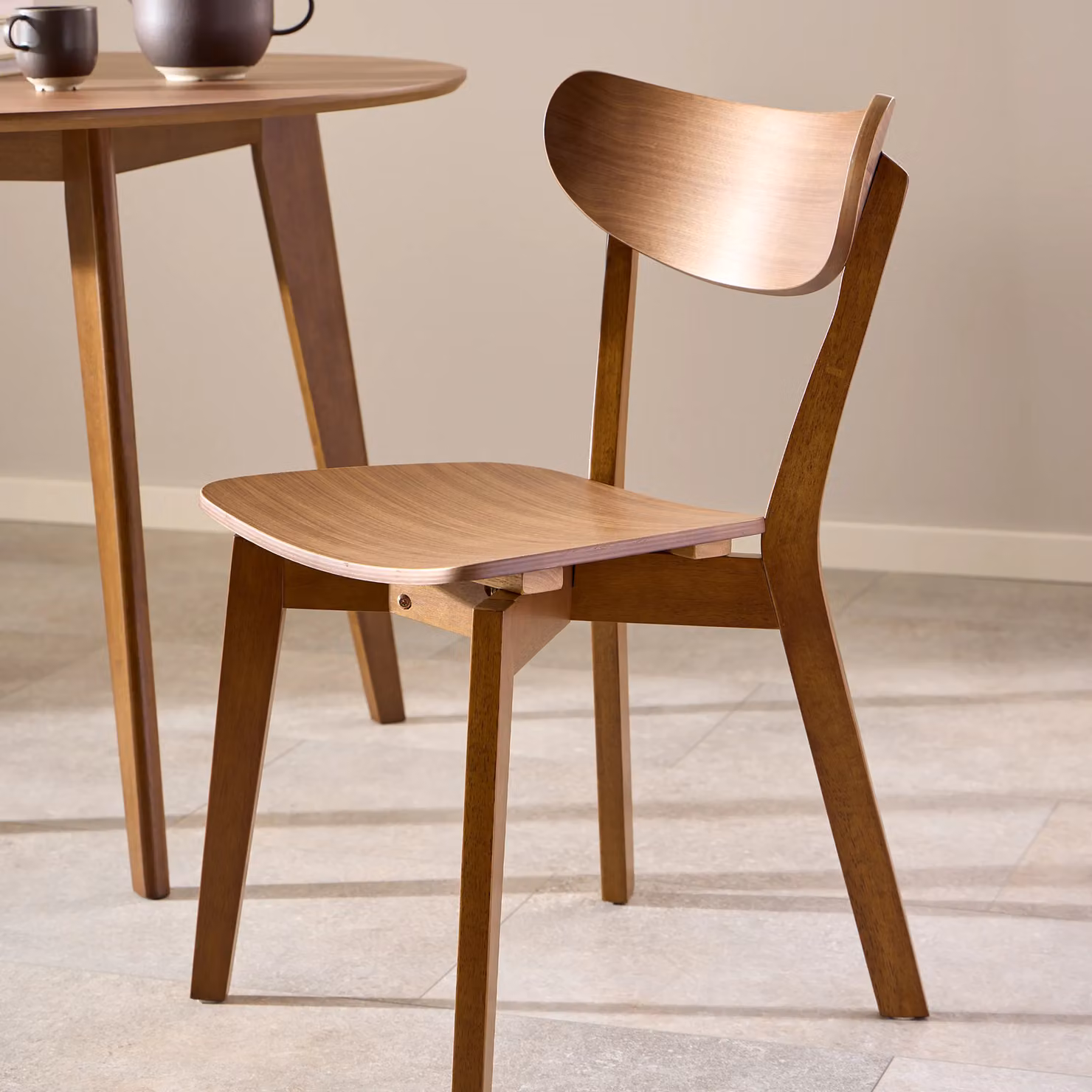Furniture To Go Roxby Retro Dining Chairs in Walnut, Set of 2 – 4
