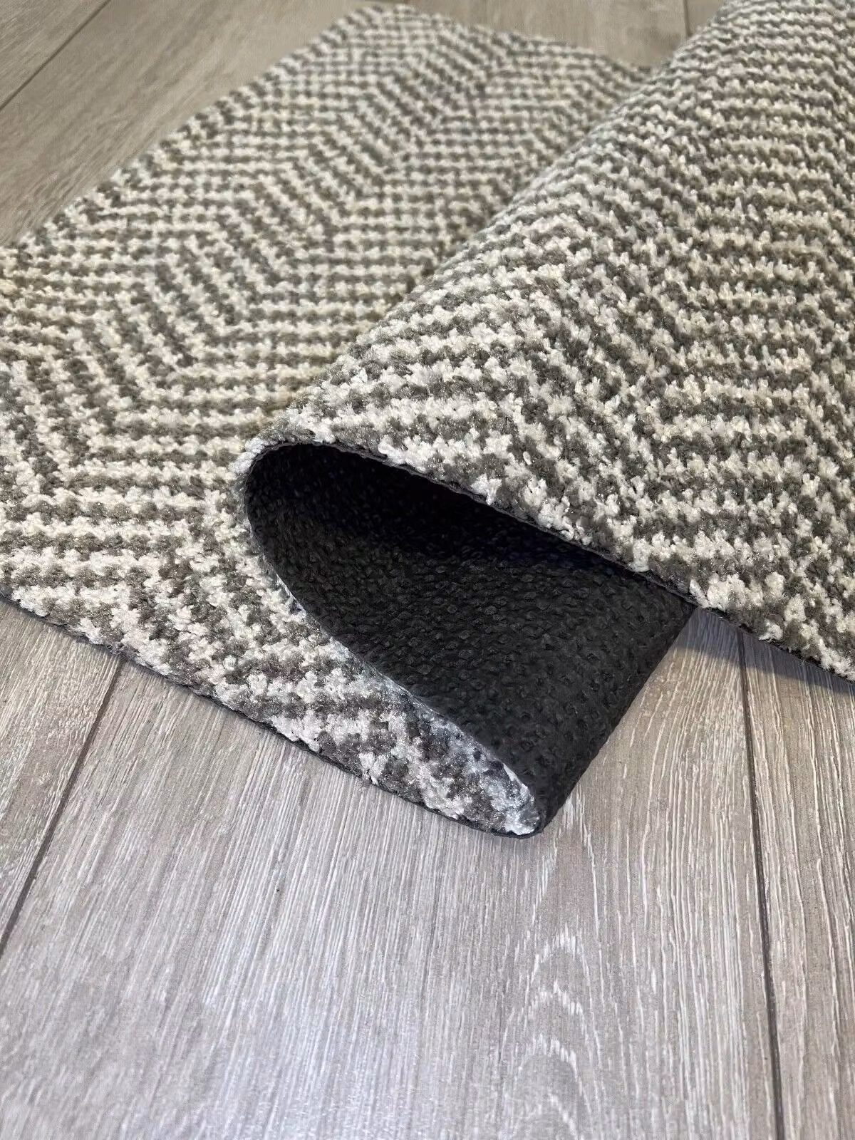 Desire Rugs Non Slip Herringbone Design Silver Polypropylene Door Mat, W: 50 cm, D: 80 cm – 2