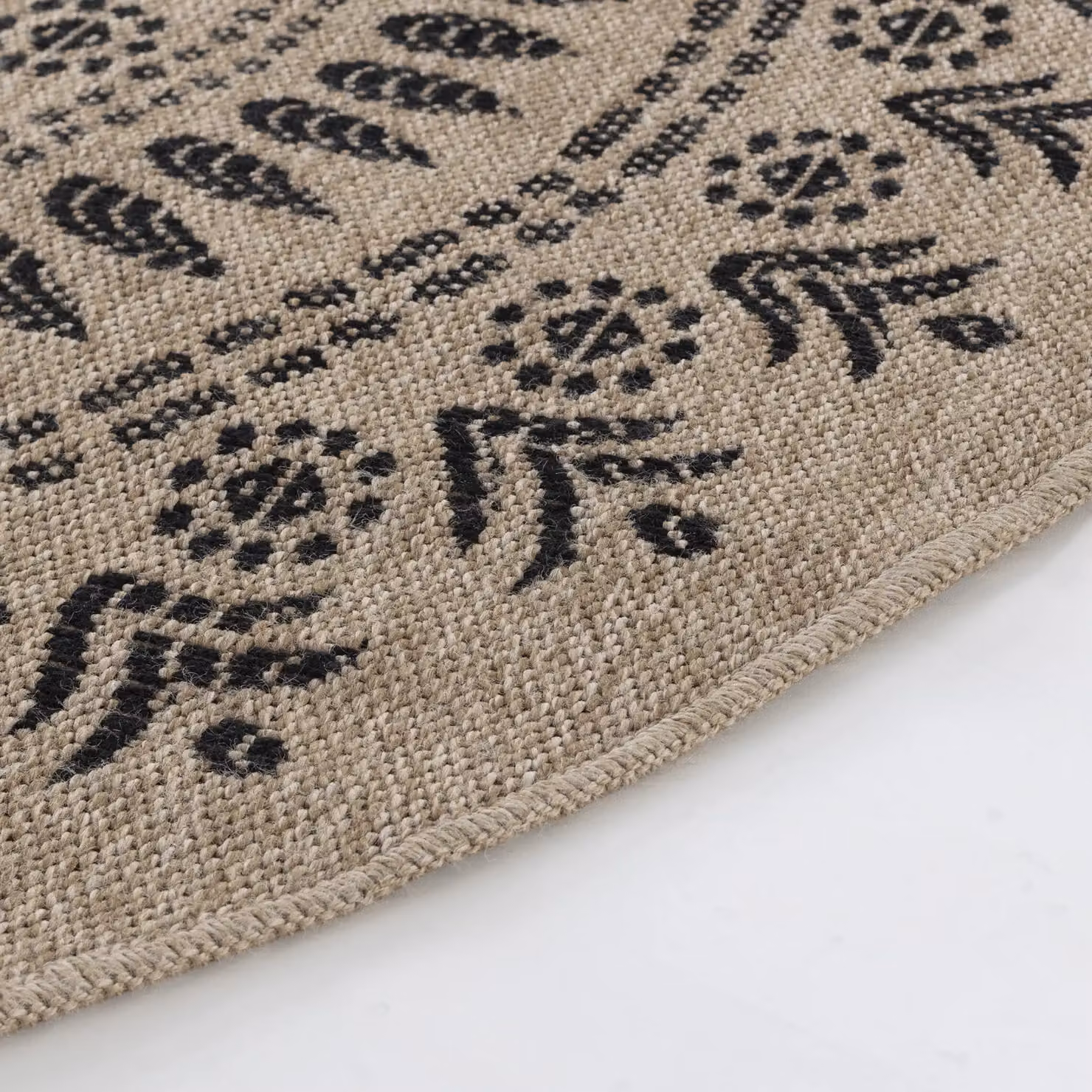 Livabliss Encore-Cottage Round In- & Outdoor Rug in Black, Beige and Brown, Diameter: 160 cm – 2