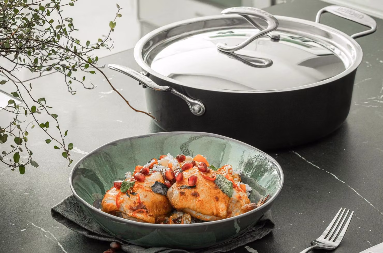 Circulon Style Black Non Stick Hard Anodised Aluminium Sauteuse, Diameter: 20 cm – 3
