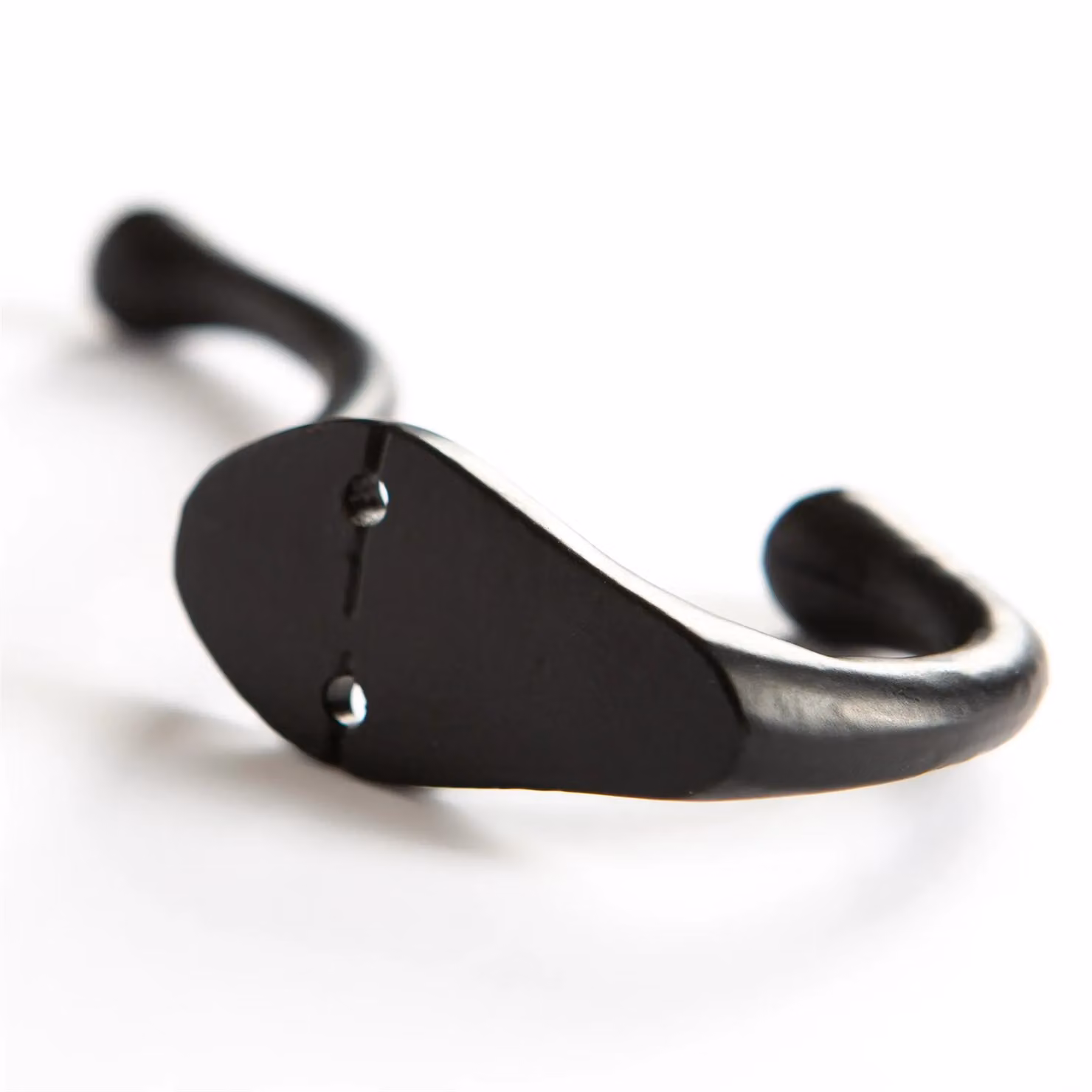 Hammer and Tongs Matt Black Powder-Coated Iron Narrow Hat and Coat Hook, H: 140 mm – 3