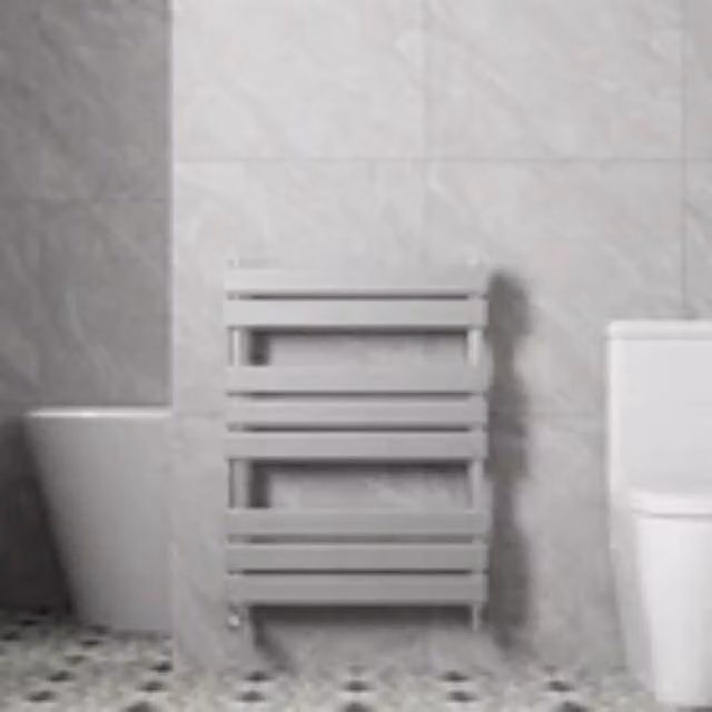 Havendro DuraTherm Flat Panel Heated Towel Rail in Silver, W/H: 800 x 600 mm – 1