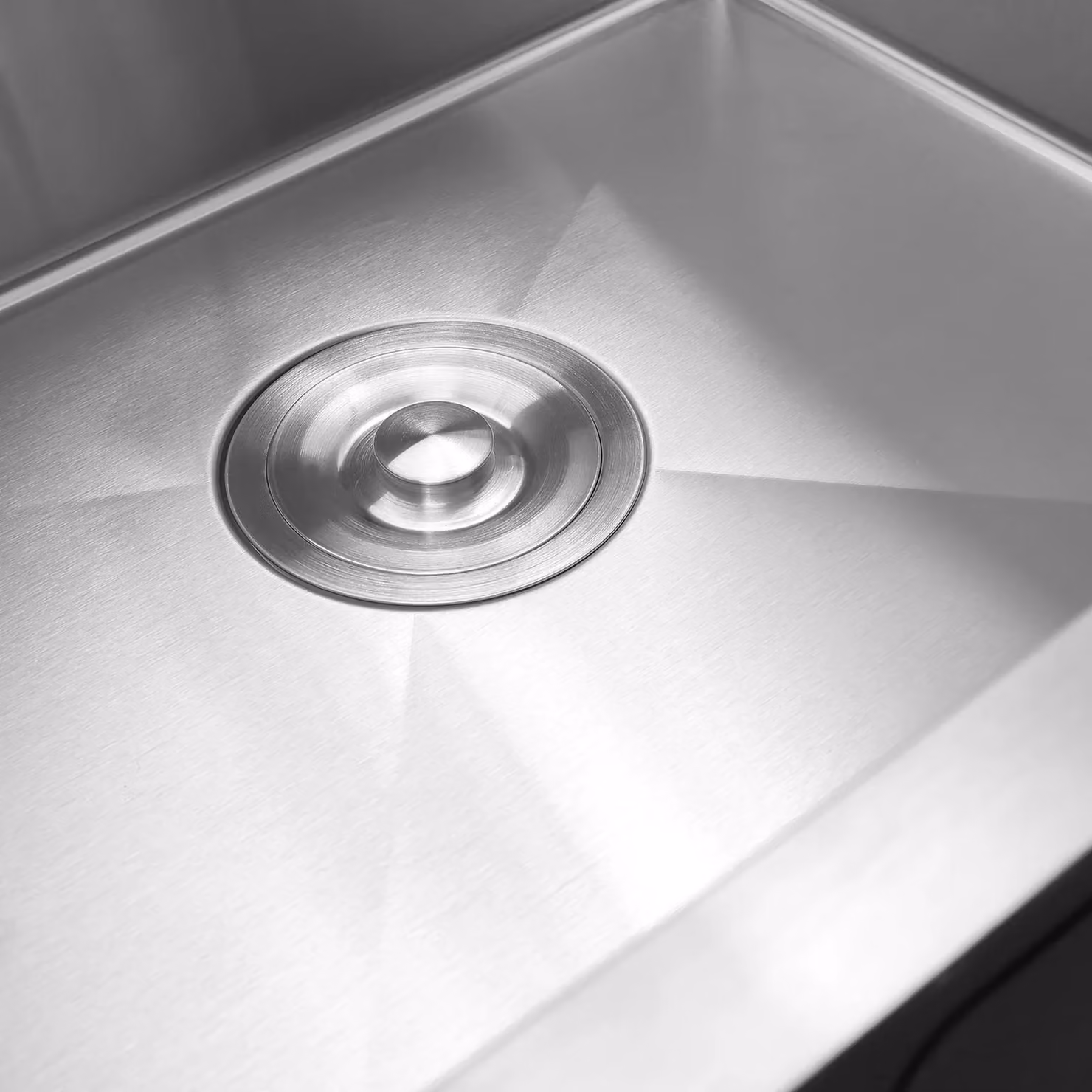 Living and Home Single Bowl Stainless Steel Sink with Strainer Waste Kit in Silver – 4