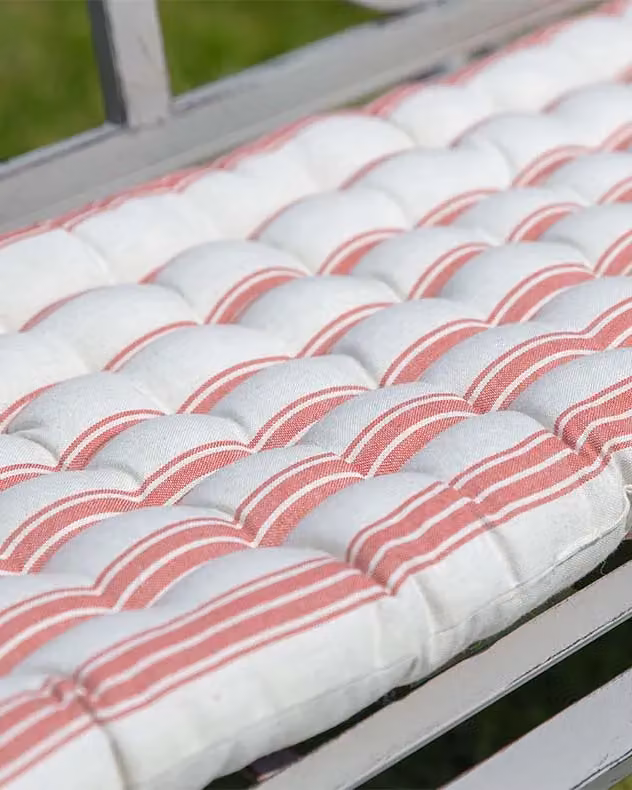 Dibor Red and Beige Striped Quilted Indoor Outdoor Garden Bench Cushion, W: 40 cm, L: 100 cm – 3