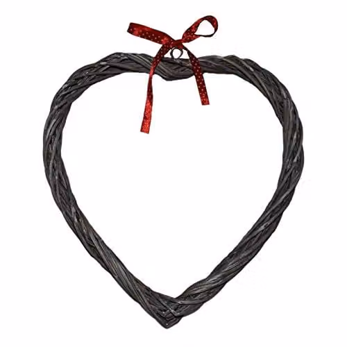 Red Hamper Rustic Rattan Heart Wreath with Dotted Ribbon, H: 27.0 cm, W: 2.0 cm, D: 26.5 cm