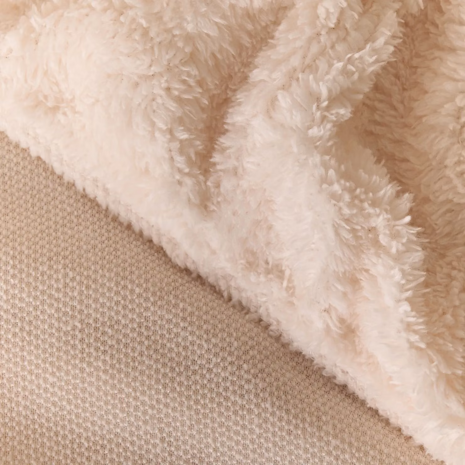Brentfords Teddy Fleece Thermal Fitted Sheet, Beige, 180 x 200 cm – 5