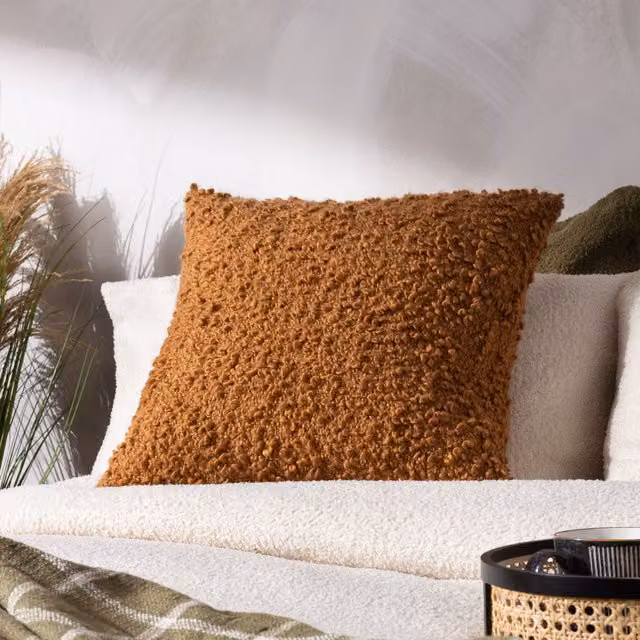 Yard Ulsmere Bouclé Square Cushion in Orange, W/D/H: 45 x 45 x 45 cm – 3