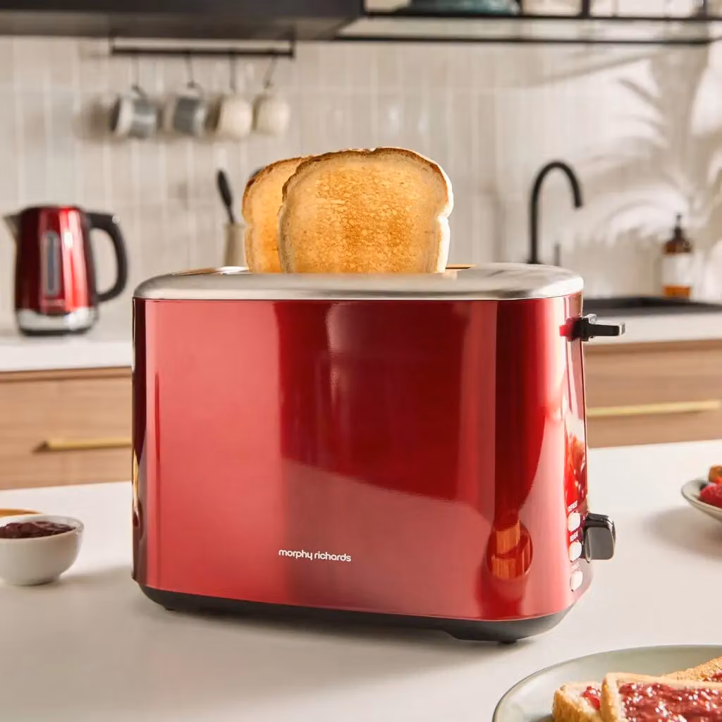 Morphy Richards Equip 2-Slice Toaster in Red – 2
