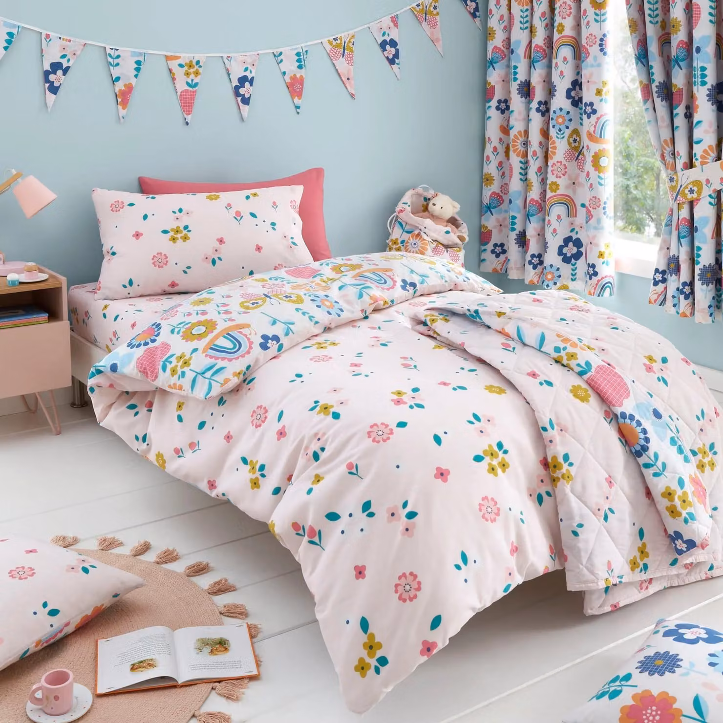 Happy Linen Company Kids Reversible Floral Flower Garden and Butterflies Duvet Cover and Pillowcase Set, Multicolour, W: 90 cm, L: 200 cm