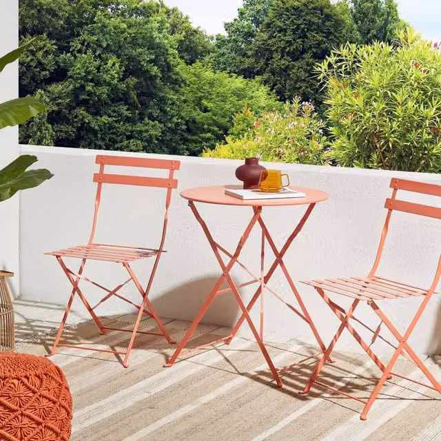 Wyld and Coco 3-Piece Folding Metal Bistro Set in Coral Red