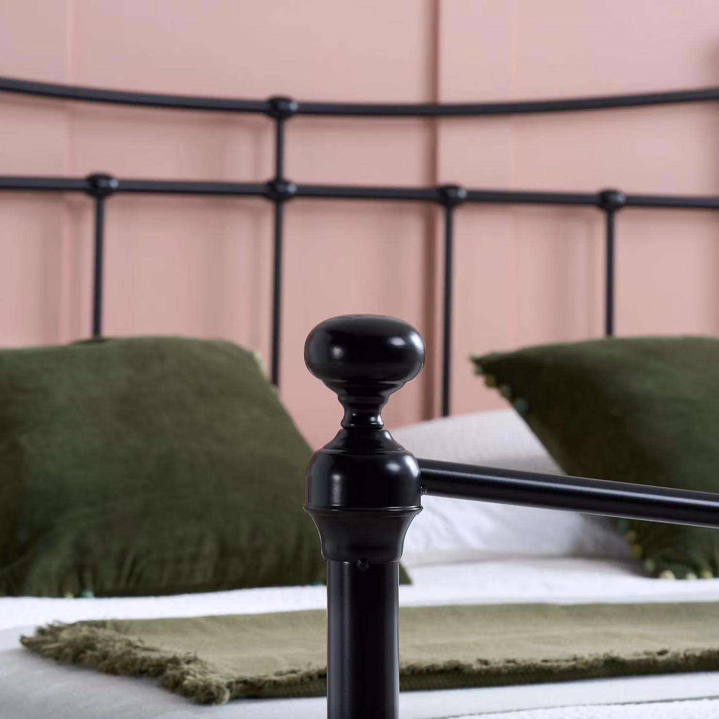 Birlea Emily Black Lacquered Metal Bed Frame, W/D/H: 90 x 190 cm – 3