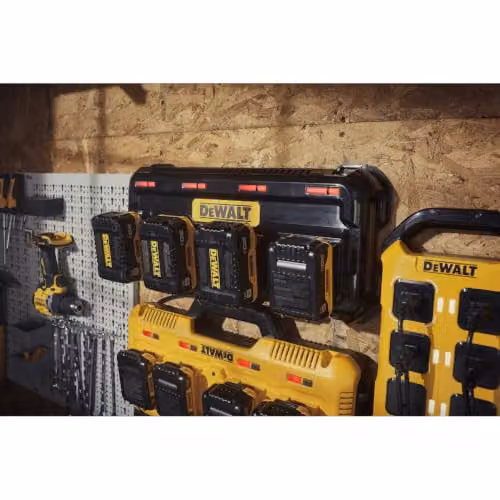 DeWalt DCB1404-GB 4-Port Battery Charger for 18V XR and 54V XR FLEXVOLT Batteries, Black – 2