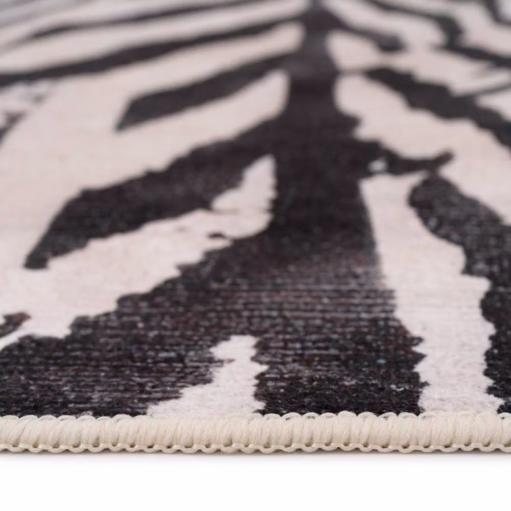 Kukoon Black and White Zebra Print Washable Living Room Rug, W: 280 cm, D: 380 cm – 8