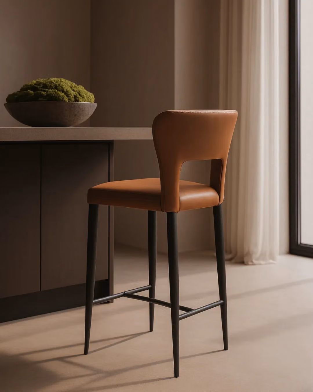 Tommy Franks Pari II Bar Stool in Black and Brown Synthetic Leather with Metal Frame