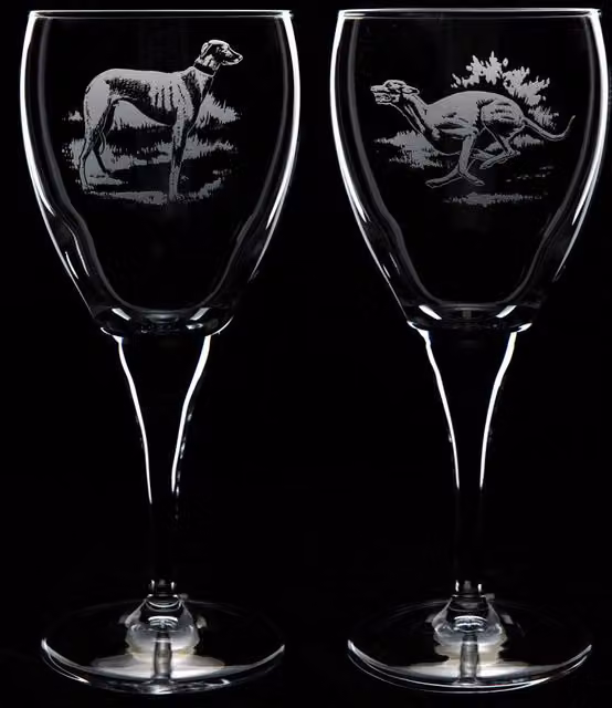 Glyptic Glass Art Greyhound Wine Glass in Transparent Glass