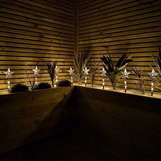 Samuel Alexander Set of 8 Battery Operated LED Warm White Star Path Lights for Christmas Decoration with Timer