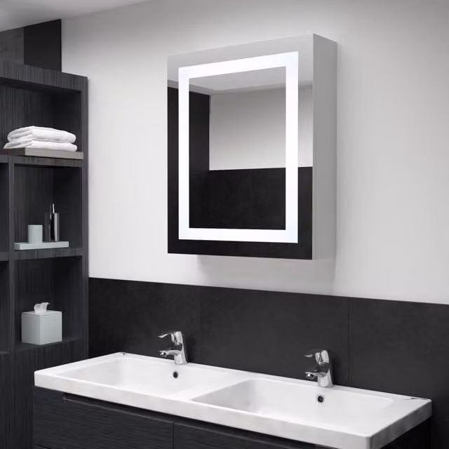 Berkfield Home LED Bathroom Mirror Cabinet in White, W/D/H: 50 x 13 x 70 cm – 1