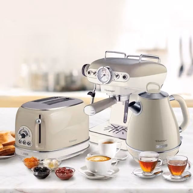 Ariete Jug Kettle, 2 Slice Toaster and Espresso Coffee Machine Set in Beige