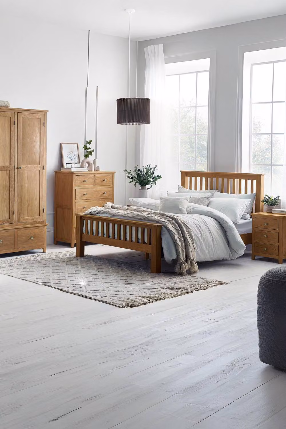 Julian Bowen Mallory Oak Wooden Bed Frame, W/D/H: 180 x 200 cm – 3