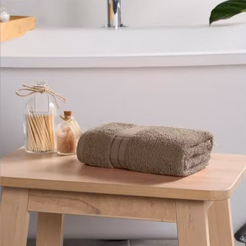 OHS 4 Pack of Fluffy Cotton Terry Hand Towels with Hanging Loops in Brown and Beige – 5