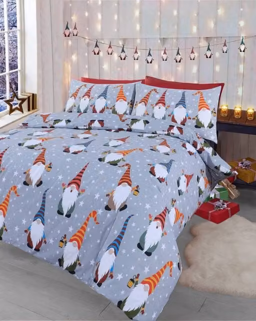 Velosso Singing Gonks Printed Cotton Rich Duvet Cover and Pillowcase Set in Red and Multicolour, W/D/H: 200 x 200 cm