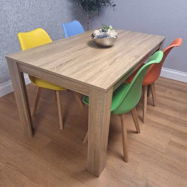 Kosy Koala Modern Oak Dining Table and 4 Chairs Set in Multicolour, W/D/H: 77 x 77 x 77 cm