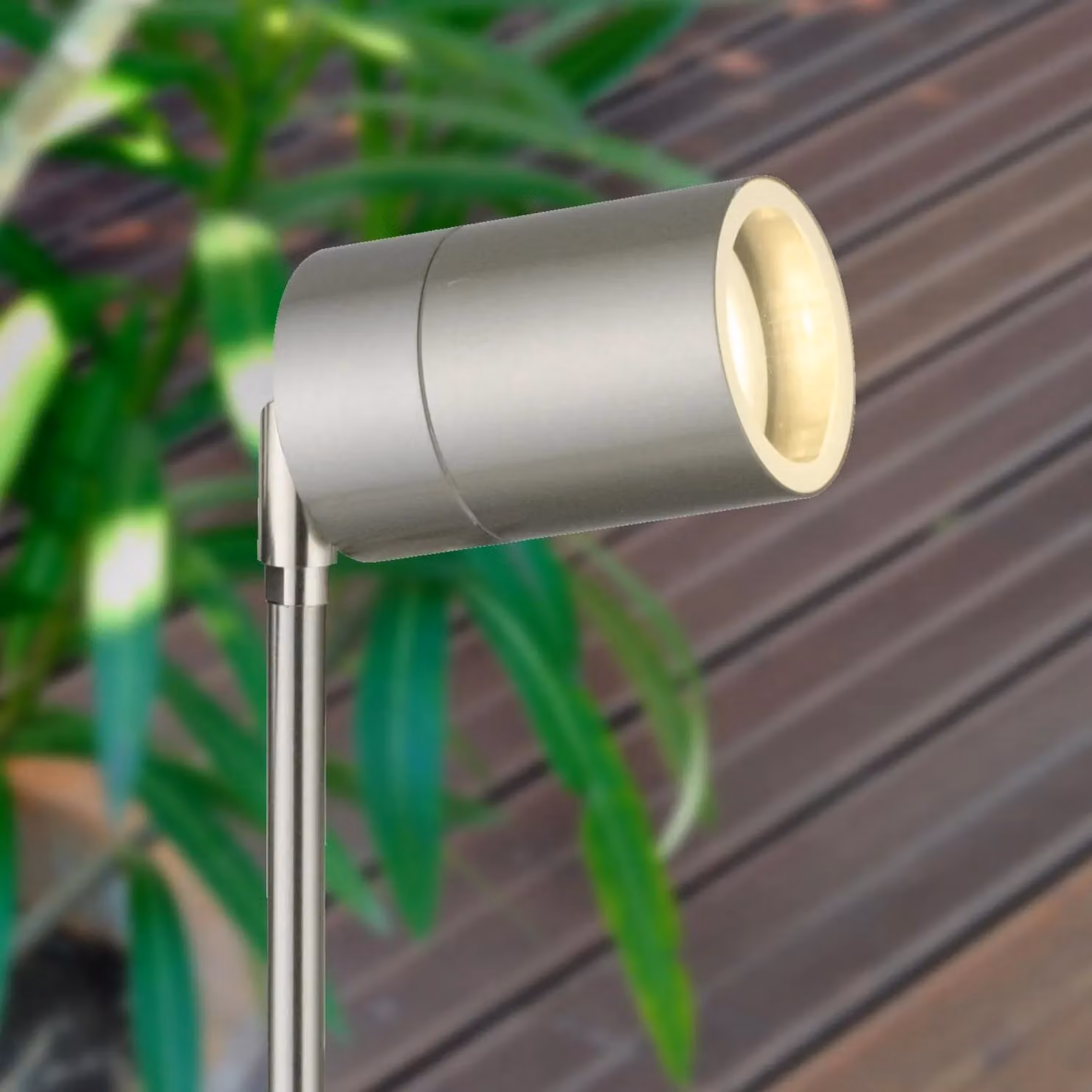 First Choice Lighting Blaze Stainless Steel Outdoor Ground Spike Light in Silver – 2