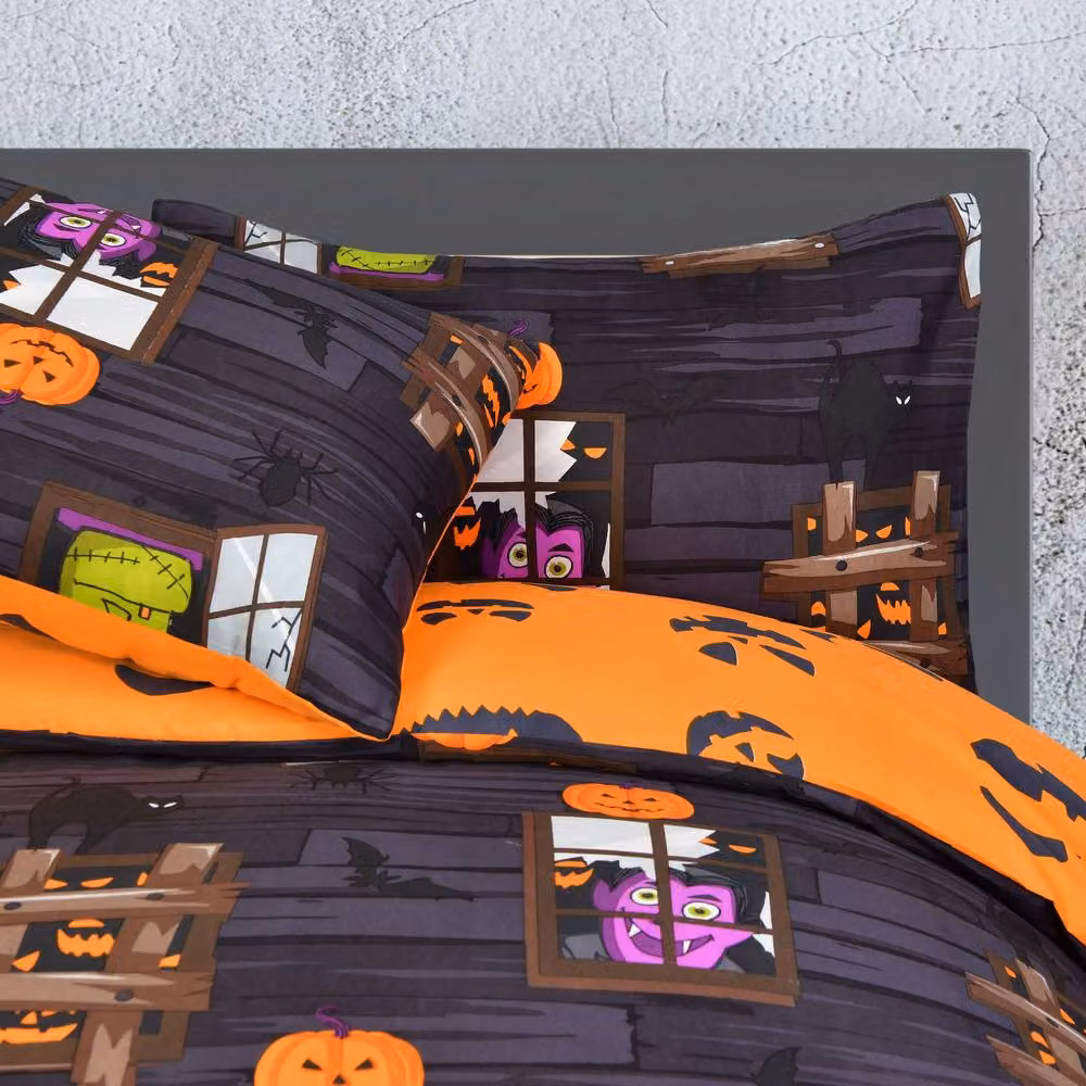 Smart Living Haunted House Reversible Microfibre Duvet Cover and Pillowcases, Charcoal, W: 90 cm, L: 200 cm – 3
