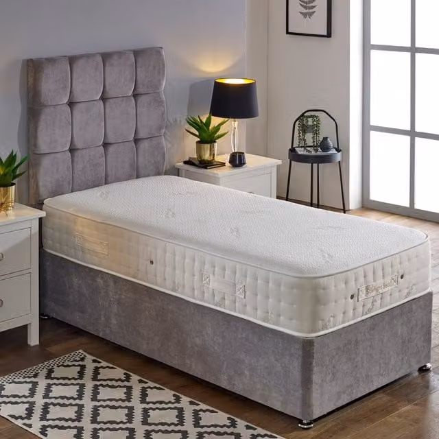 Starlight Beds Cashmere Pocket Spring and Memory Foam Hybrid Mattress in Gold Beige, W/D/H: 90 x 190 x 22.86 cm