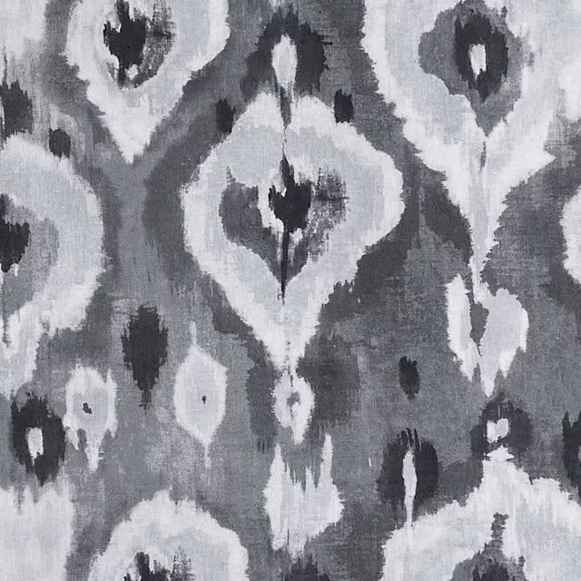 Prestigious Textiles Pavon Graphic Fabric in Dusk Grey