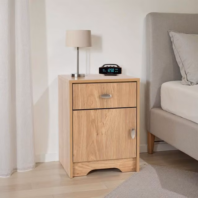 Seconique Carlton 1 Door 1 Drawer Bedside Table in Medium Oak