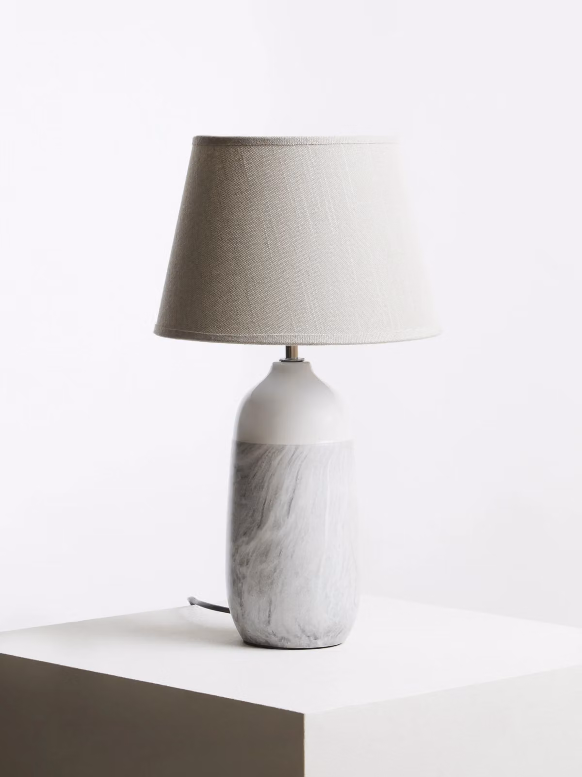 Interiors by Premier Orsina Elegant Ceramic Table Lamp in Beige and Grey – 3
