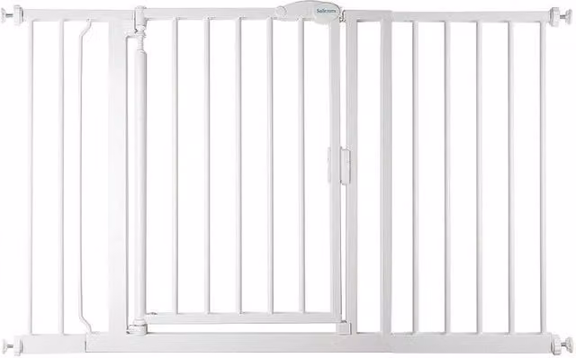 Safetots White Pressure Fit Self Closing Stair Gate