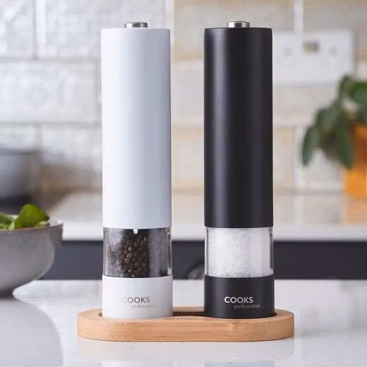 Cooks Professional Automatic Electric Salt and Pepper Mill Set with Stainless Steel and Bamboo Base in Brown and Multicolour