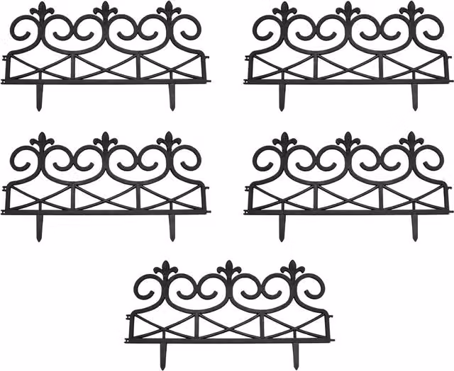 Fleur de Lys Black Plastic Lawn Edging