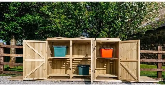 Buttercup Farm Chatburn 6 Box Store in Brown Timber W/D/H: 180.5 x 120.0 x 80.4 cm