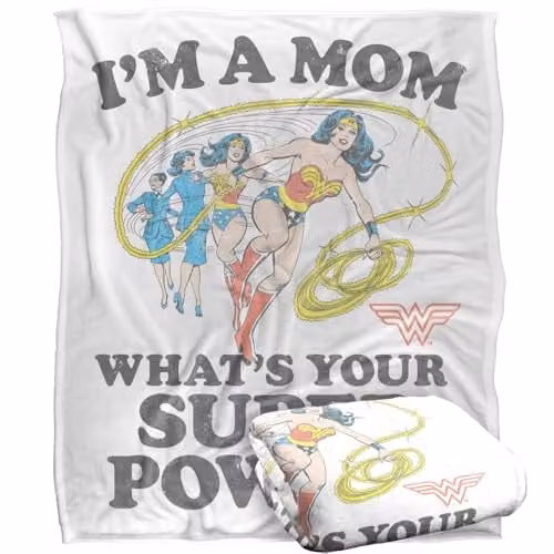 Warner Bros. Wonder Woman I'm A Mom Super Soft Silky Touch Fleece Throw Blanket, Multicolour, W: 152 cm, D: 127 cm
