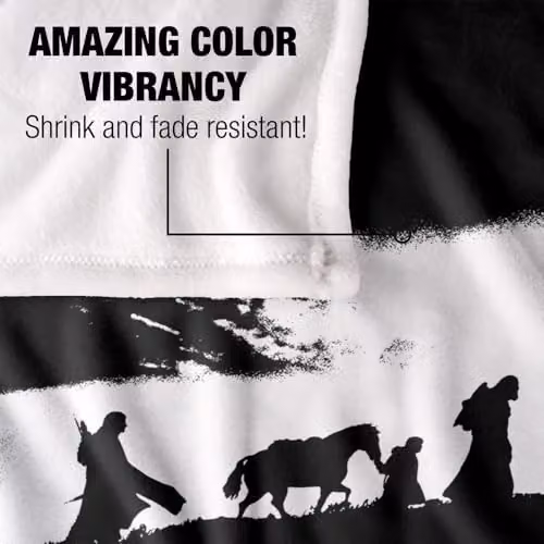 Warner Bros. Lord Of The Rings The Fellowship Silky Touch Super Soft Fleece Throw Blanket, Multicolour, W: 152 cm, D: 127 cm – 3