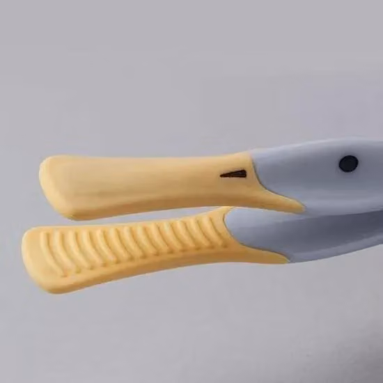 Zeal Silicone Duck Toast Tongs in Grey, Blue and Yellow – 2