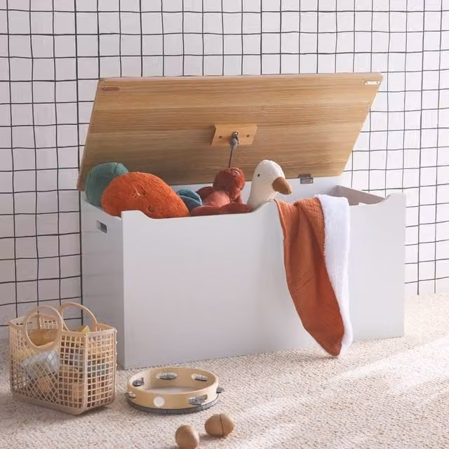 sweeek Toy Storage Box with Side Handles in White, W/D/H: 80 x 40 x 40 cm – 1