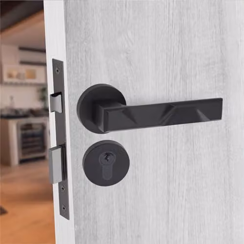 Golden Grace Nova Euro Lock Door Handles in Matt Black – 3