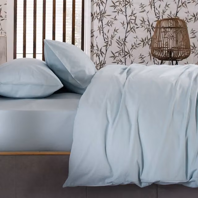 The Lyndon Company 200 Thread Count 100% Cotton Single Fitted Sheet in Blue, W/D/H: 90 x 200 cm