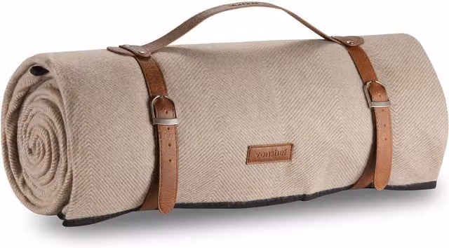 VonShef Herringbone Design Picnic Blanket in Beige and Silver, W/D/H: 200 x 300 cm