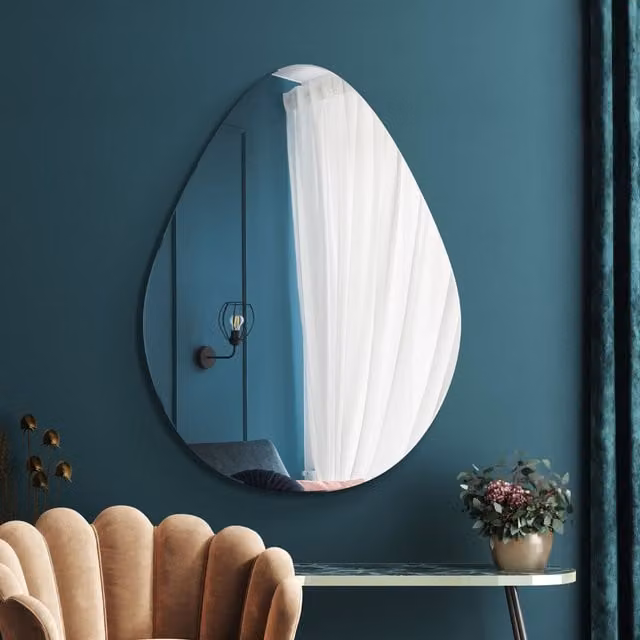 MirrorOutlet Modern Organic Frameless Pebble Wall Mirror in Silver and Black