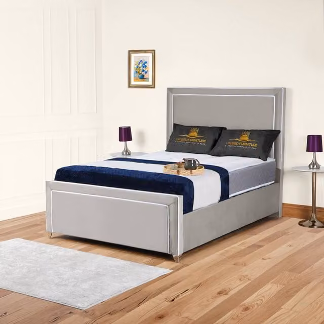 UK Bed Furniture Ariana Ottoman Gas Lift Upholstered Velvet Bed in Light Grey, Size: Double (140 x 200 cm) – 1