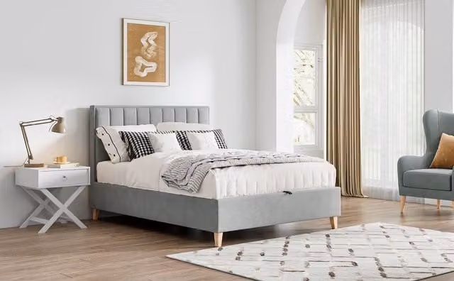 Bedmaster Rhodes Velvet Ottoman Bed and Cotswold 3000 Pocket Sprung Natural Mattress in Light Grey, W/D/H: 140 x 200 x 45 cm