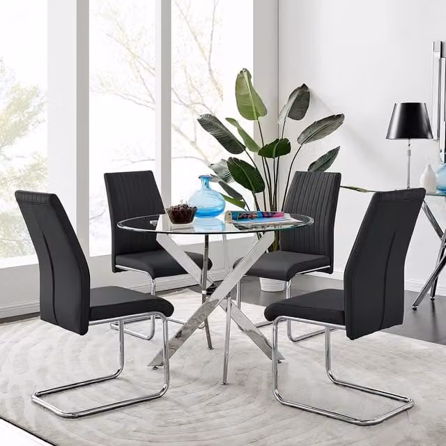 FurnitureboxUK Novara Round Clear Tempered Glass Dining Table with 4 Black Lorenzo Chairs, Diameter: 100 cm – 1